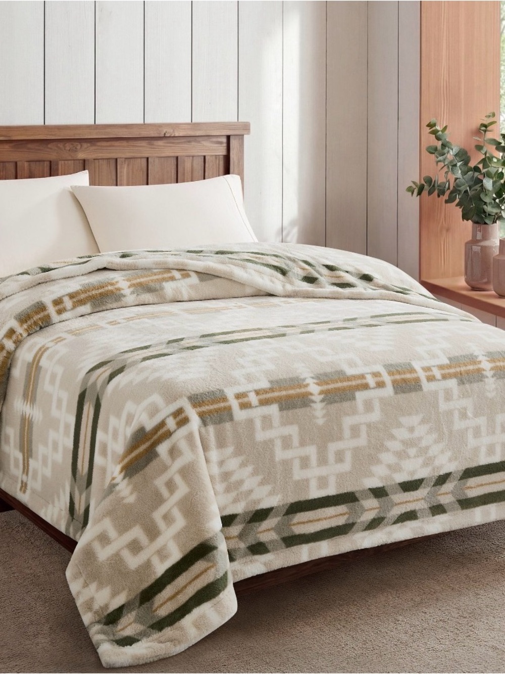 NEW Pendleton Faux Fur Soft Luxe Blanket Queen Zamia 98x92